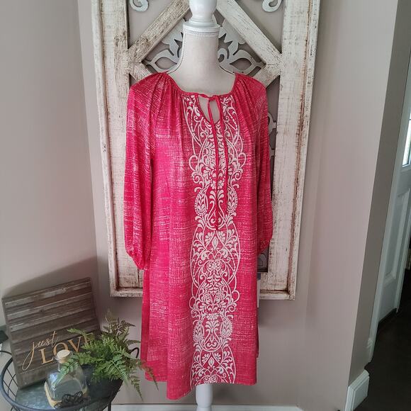 Skye's the Limit Dresses & Skirts - Skye's The Limit Women's 3/4 Sleeve Tie Front Shift Midi Dress in Raspberry